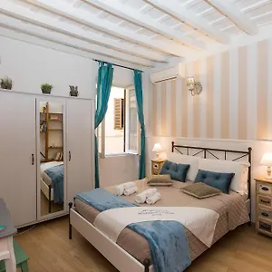 Boutique Domus Navona Librari Holiday home